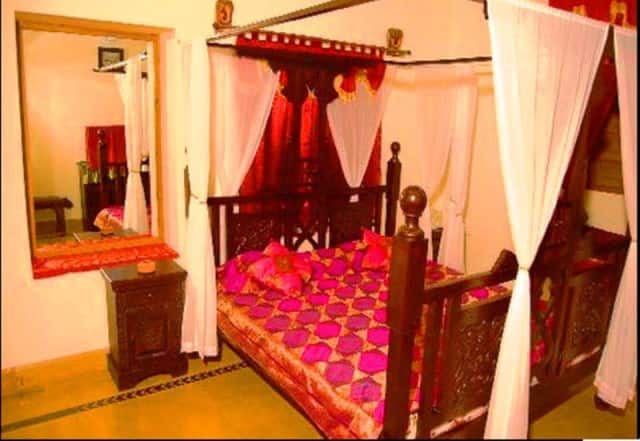 Hotel The Royale